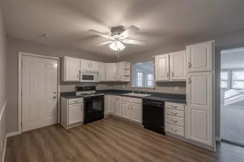 403 Saint Christopher Dr, O'fallon, MO 63366 photo 7
