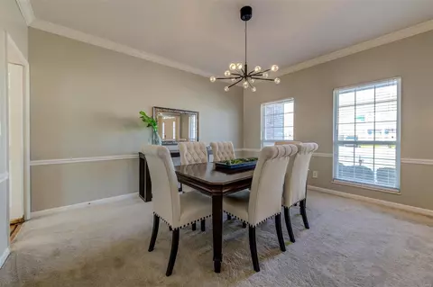 Dining - 829 Pheasant Woods Dr, Manchester, MO 63021 photo 2 of 8
