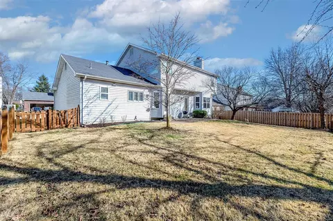 Exterior - 829 Pheasant Woods Dr, Manchester, MO 63021 photo 2 of 8