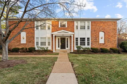 440 N Sappington Rd #A, Saint Louis, MO 63122