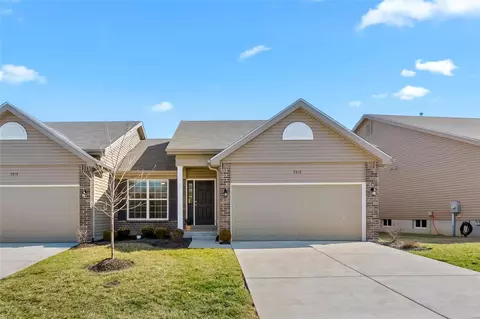 5316 Lakepath Way, Eureka, MO 63025 photo 1