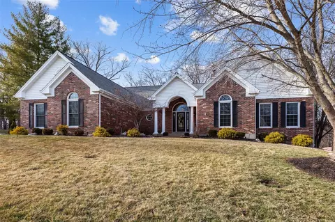 1556 Highland Valley Cir, Wildwood, MO 63005