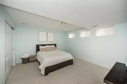 Bedroom - 1271 Twinleaf Cir, Saint Peters, MO 63376 photo 7 of 7