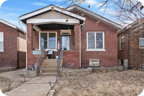4978 Nagel Ave, Saint Louis, MO 63109