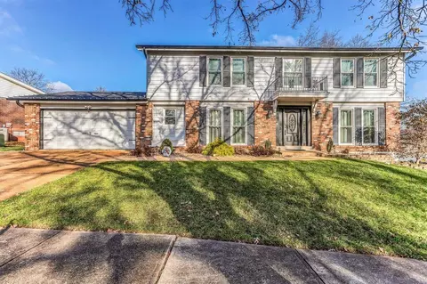 3491 Brookstone View Dr, Saint Louis, MO 63129
