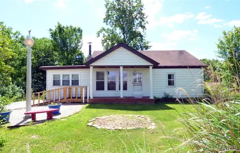 5916 Antire Rd, High Ridge, MO 63049 photo 1