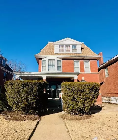 5959 Clemens Ave, Saint Louis, MO 63112
