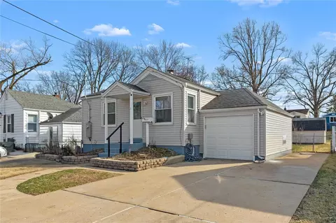 10314 Driver, Overland, MO 63114