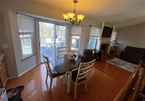 Dining - 868 Hardcastle Dr, O'fallon, MO 63366 photo 1 of 1