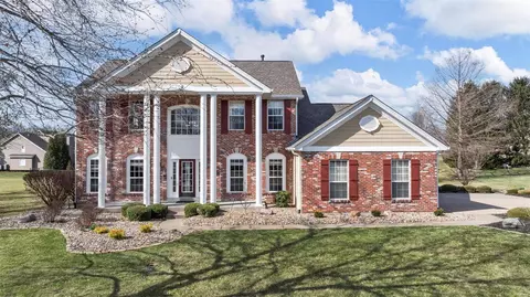 17810 Keystone Trail Ct, Wildwood, MO 63005