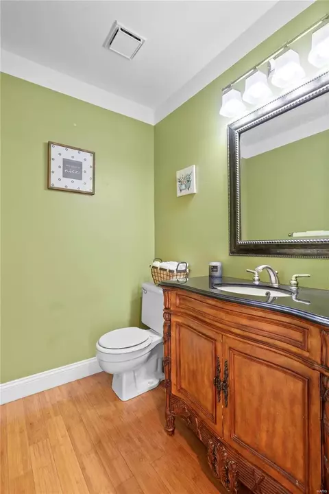 Bath - 127 Lamplighter Way, O'fallon, MO 63368 photo 3 of 4