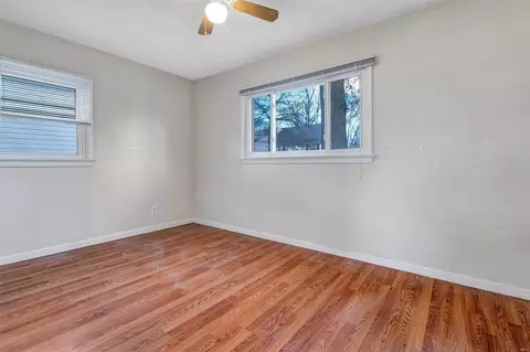 Bedroom - 417 Rosedale Ter, Ballwin, MO 63021 photo 1 of 4