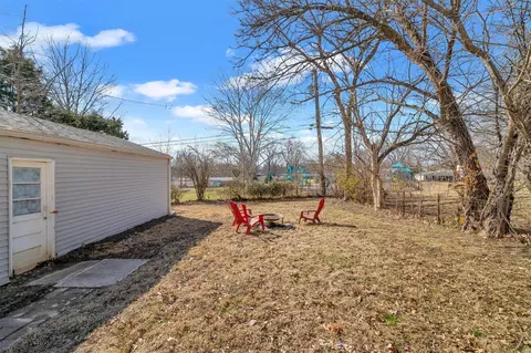 Exterior - 417 Rosedale Ter, Ballwin, MO 63021 photo 3 of 6