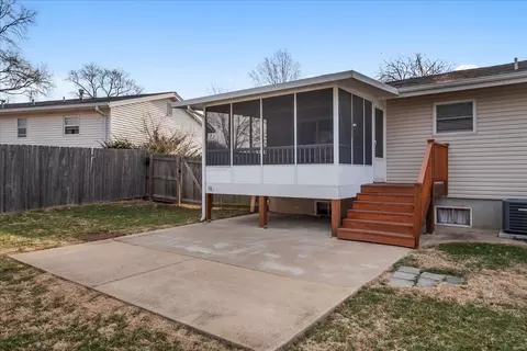 4111 Bridgehampton Dr, Saint Charles, MO 63304 photo 33