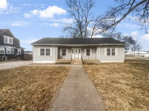 636 Vest Ave, Valley Park, MO 63088