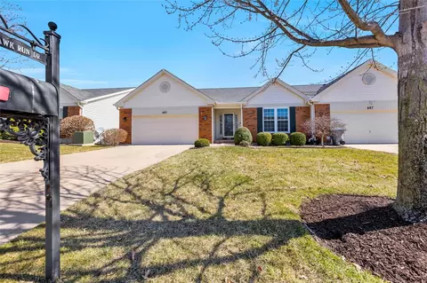 685 Hawk Run Dr, O'fallon, MO 63368 photo 4