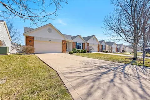 685 Hawk Run Dr, O'fallon, MO 63368 photo 3