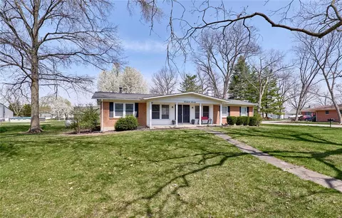 1770 2nd St, Portage Des Sioux, MO 63373