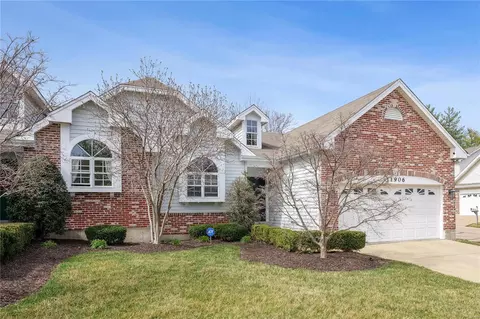 11906 Moorland Woods Cir, Saint Louis, MO 63146