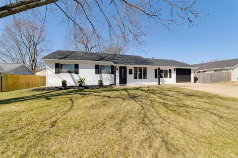 Exterior - 403 Saint Matthew Ave, O'fallon, MO 63366 photo 7 of 7