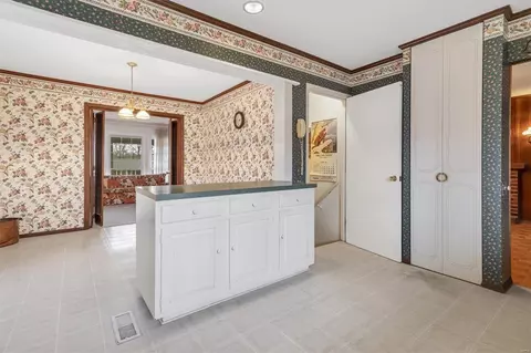 Other - 418 Oakmont Cir, Ballwin, MO 63011 photo 2 of 5
