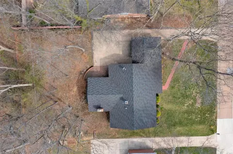 View/Area - 418 Oakmont Cir, Ballwin, MO 63011 photo 1 of 1