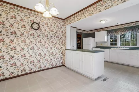 Dining - 418 Oakmont Cir, Ballwin, MO 63011 photo 1 of 1