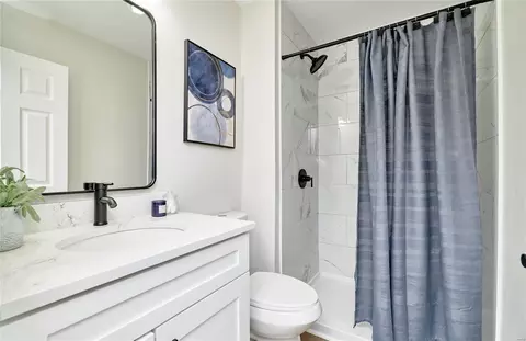 Bath - 828 S Valleywind Ct, O'fallon, MO 63366 photo 1 of 4