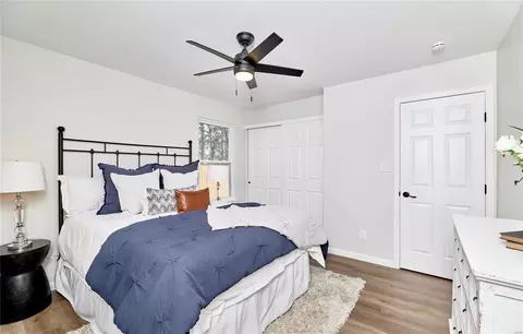 Bedroom - 828 S Valleywind Ct, O'fallon, MO 63366 photo 4 of 15
