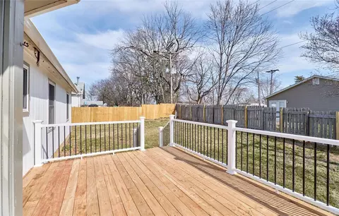 Exterior - 828 S Valleywind Ct, O'fallon, MO 63366 photo 9 of 9