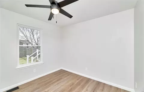 Bedroom - 828 S Valleywind Ct, O'fallon, MO 63366 photo 12 of 15