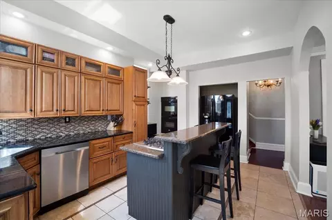 5182 Maple Ave, Saint Louis, MO 63113 photo 25