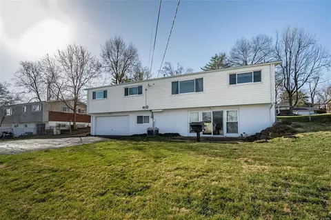 1211 Fieldhurst Dr, Ballwin, MO 63011 photo 22