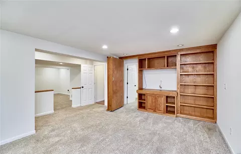 Living - 944 Annabrook Park Dr, O'fallon, MO 63366 photo 5 of 9