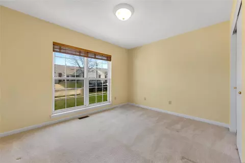 2513 Newpoint Dr, Wildwood, MO 63011 photo 5