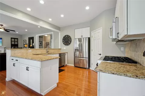 Kitchen - 608 Castle Meadows Ct, Ballwin, MO 63021 photo 2 of 3