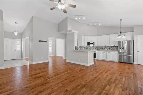 2714 Post Meadows Dr, O'fallon, MO 63368 photo 8