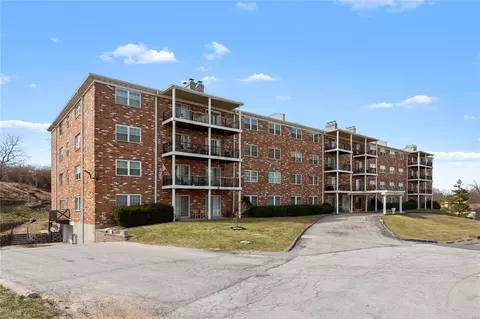 3107 Garnette #D2, Bridgeton, MO 63044