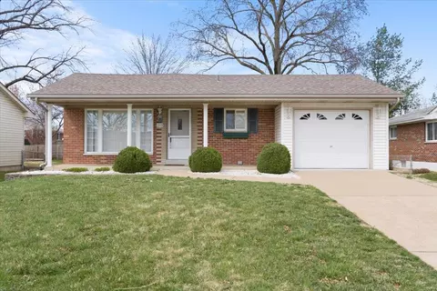 3219 Bridgeridge Dr, Saint Louis, MO 63125