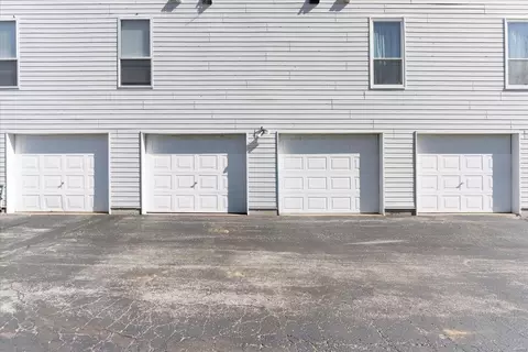 Exterior - 1708 Whispering Creek Dr #B, Ballwin, MO 63021 photo 4 of 4