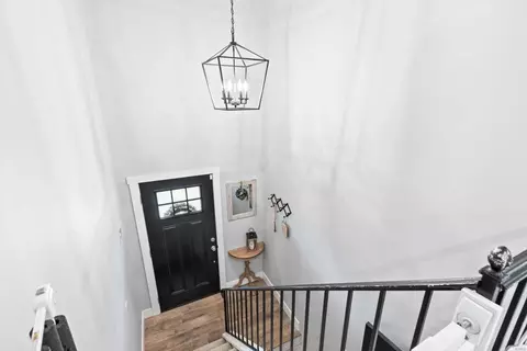 Entry Way - 98 S Edward Ct, Eureka, MO 63025 photo 1 of 7