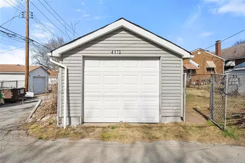 Exterior - 4170 Tyrolean Ave, Saint Louis, MO 63116 photo 9 of 9