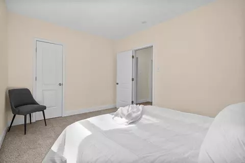 Bedroom - 4170 Tyrolean Ave, Saint Louis, MO 63116 photo 2 of 4