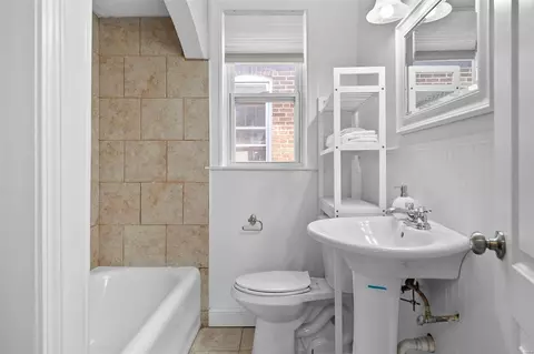 Bath - 4170 Tyrolean Ave, Saint Louis, MO 63116 photo 1 of 1