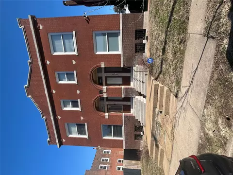 2715 Accomac St #17, Saint Louis, MO 63104