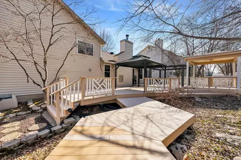 Exterior - 2700 Kettering Dr, Saint Charles, MO 63303 photo 8 of 12