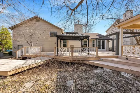 Exterior - 2700 Kettering Dr, Saint Charles, MO 63303 photo 7 of 12