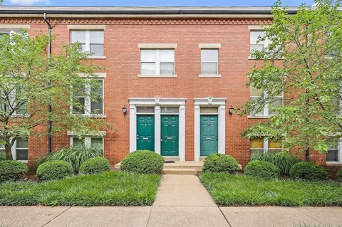 4375 Laclede Ave #E, Saint Louis, MO 63108