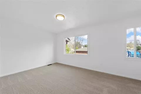 Bedroom - 963 Silversprings Ln, Manchester, MO 63021 photo 6 of 8