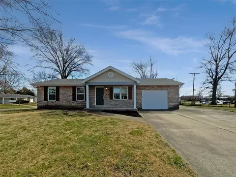 810 Saint Joseph Ave, O'fallon, MO 63366